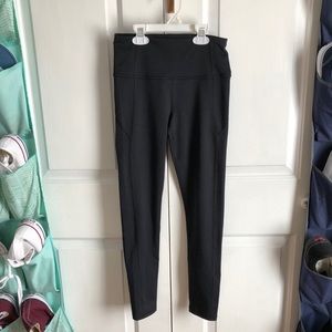 Women’s Under Armour Cropped Leggings